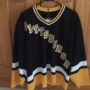 Men’s L Vintage style Pittsburgh Penguins jersey
